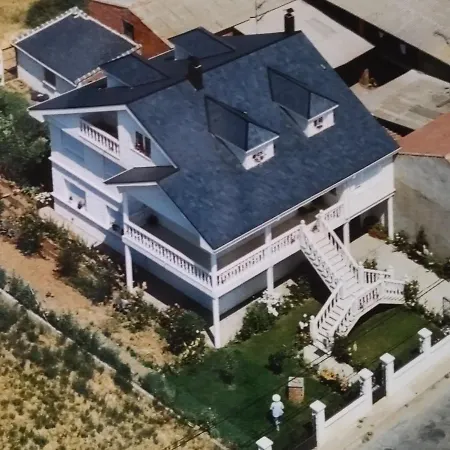 Holiday home Miradoralaribera Rural *